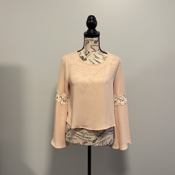 Bundle of Forever 21 long sleeves blouses - Picture 8 of 11